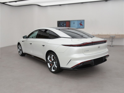 IM Motors  L7  Фото №6